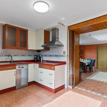 Casa Nueva Lantställe Salas (Asturias)