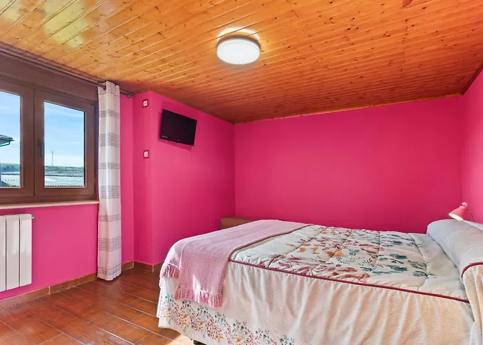 Casa Nueva Salas (Asturias)